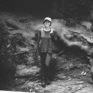 Meet your Posher, Hilary